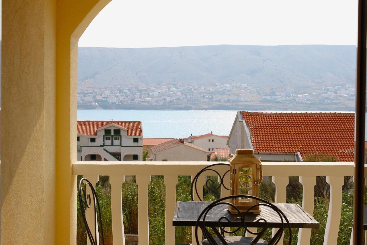 Villa Luka Pag Town Exterior photo